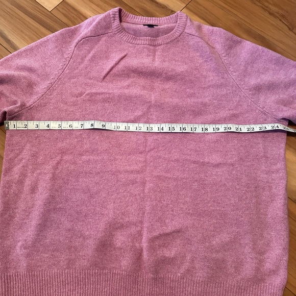 J. Crew Women's Mauve Crew Neck Sweater - Picture 10 of 11
